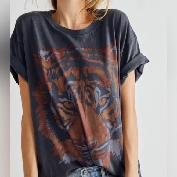 Free People Wrangler Oversized Tiger Tee🔥 - Picture 12 of 16